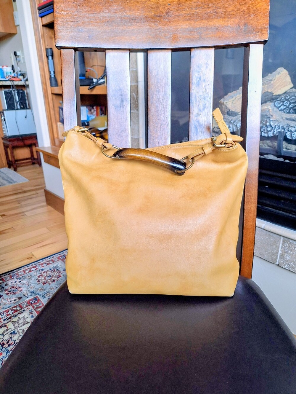 Migaris Genuine Leather Slouchy Bag Boho Handle Convertable Footed Base